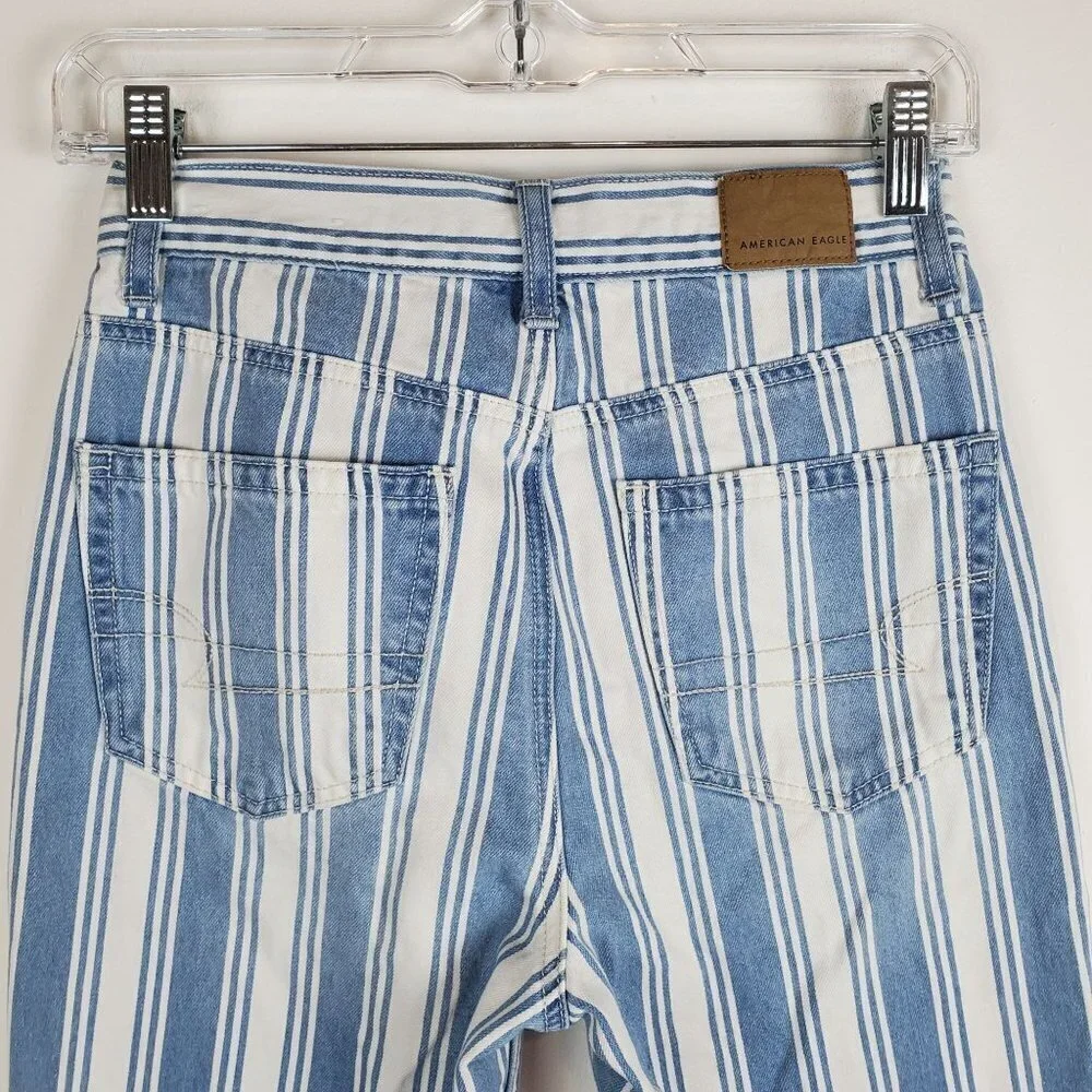 American Eagle 00 Mom Jeans High‎ Rise Blue White Striped Denim Preppy Coastal